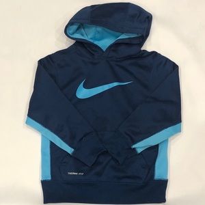 Nike therma-fit pullover hoodie size xs